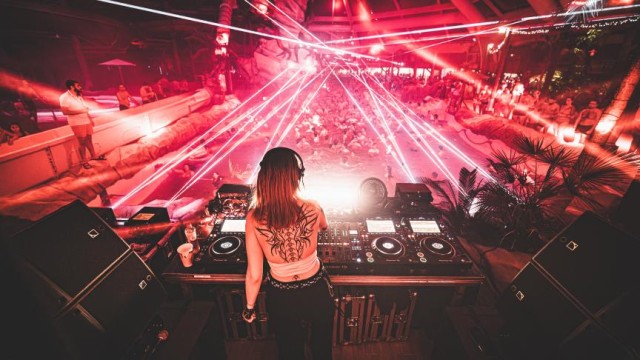 URBAN LATINO  BY DJ CYBER PINK